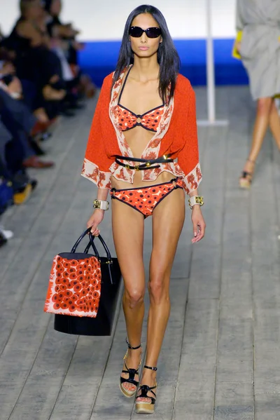 Look 35